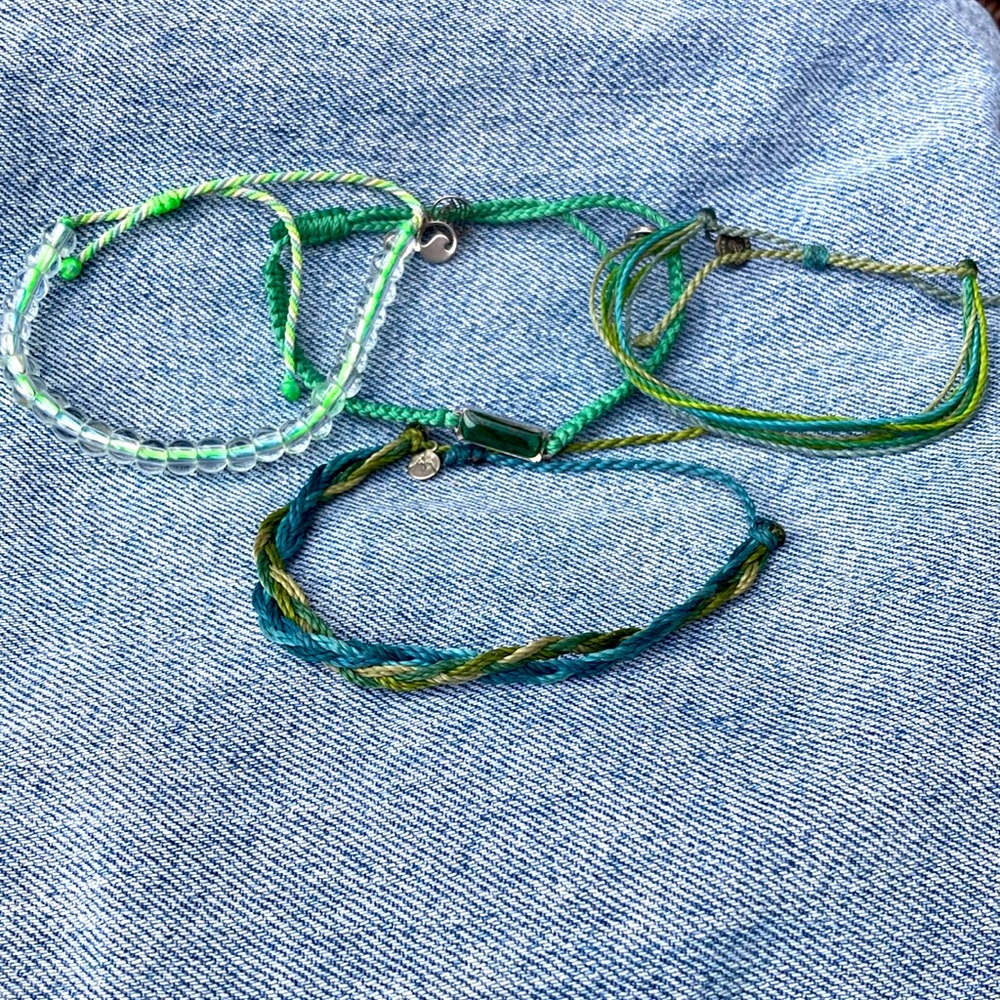 4 Ocean & PureVita String Bracelets 4